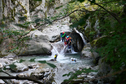 Évolution dans le canyon Eau-Rousse